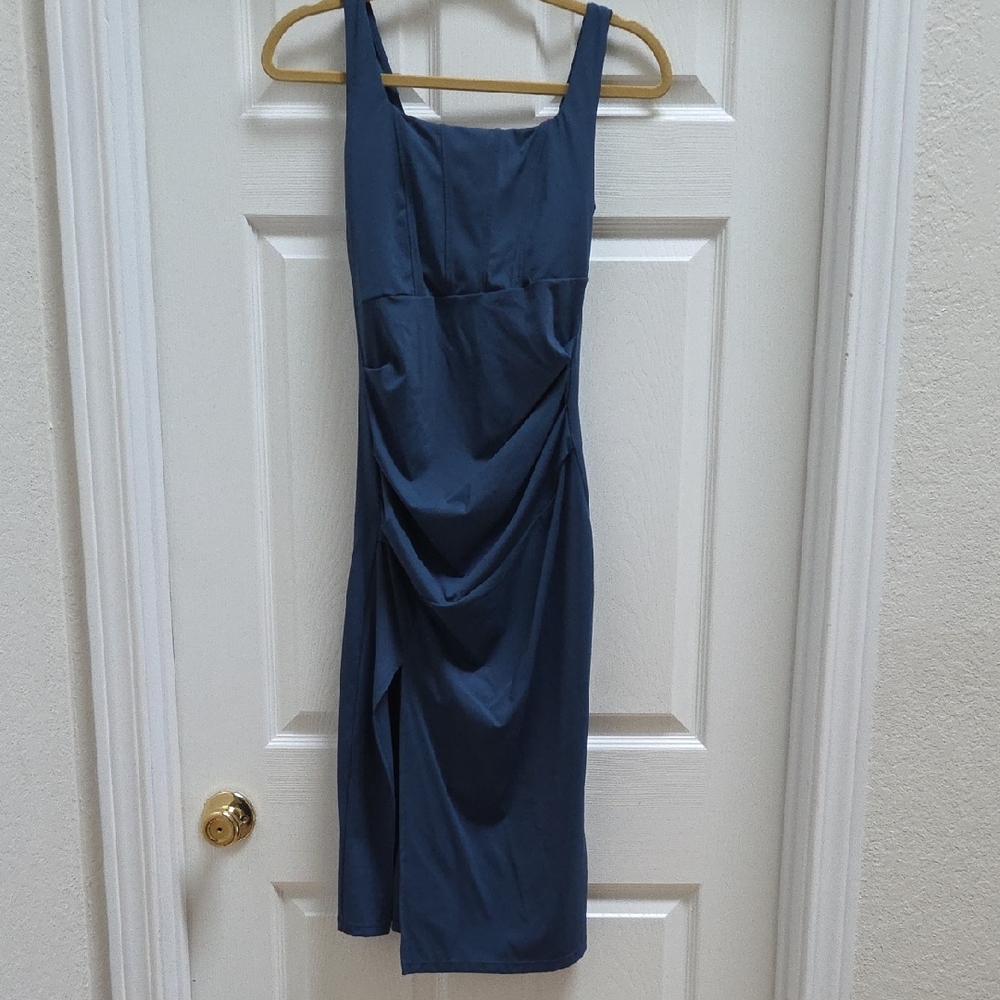 HALARA Chic Blue Midi Dress